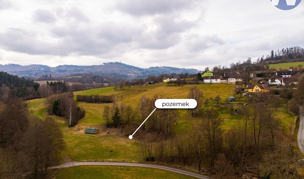 Prodej stavebního pozemku 9 772 m², Bošice – náhled fotky 4