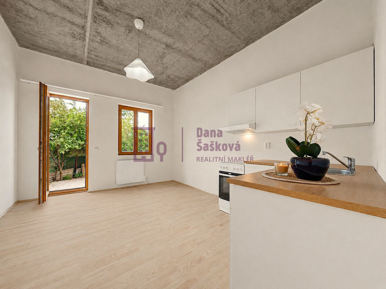 Pronájem bytu 2+kk 34 m²