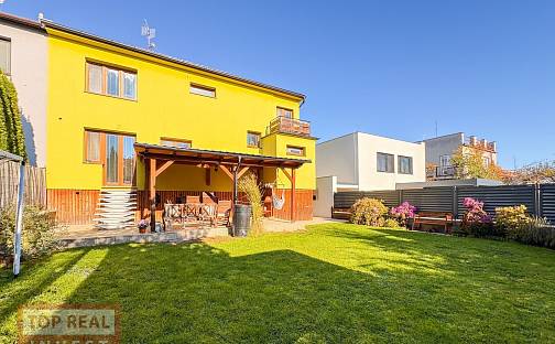 Prodej domu 178 m² s pozemkem 285 m², Pod Barbořinou, Kroměříž