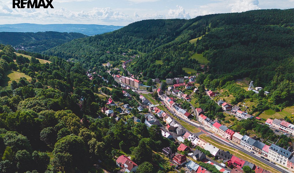 Prodej domu 269 m² s pozemkem 749 m², Jáchymov – náhled fotky 39
