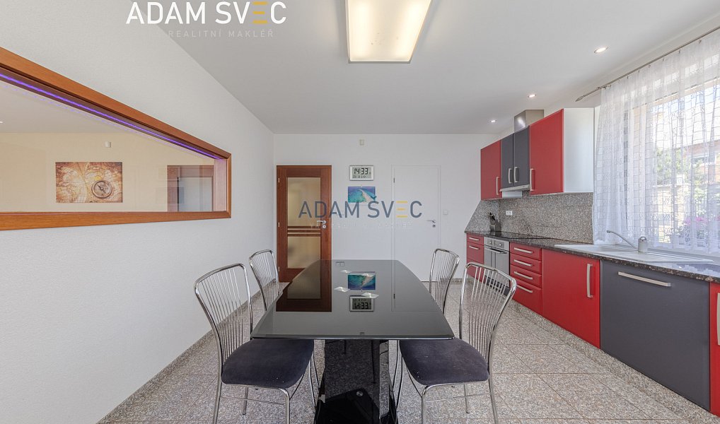 Prodej domu 359 m² s pozemkem 2 576 m², Hradčany-Kobeřice – náhled fotky 39