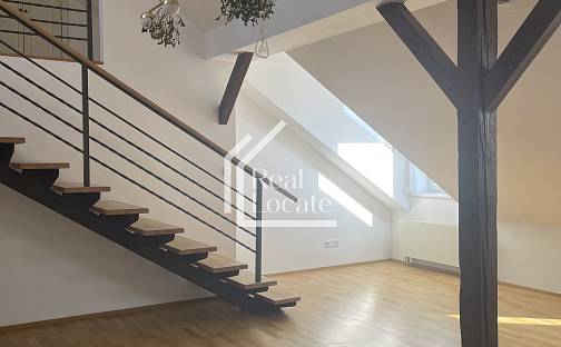 Pronájem bytu 4+1 165 m²