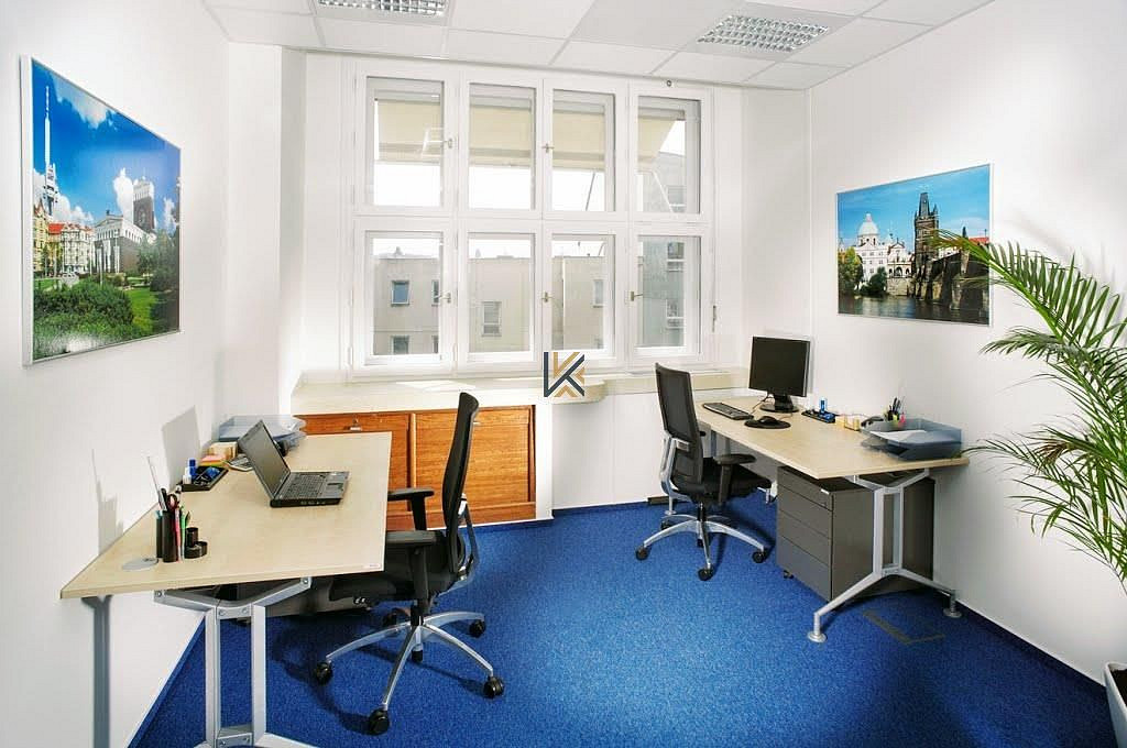 Pronájem kanceláře 16 m² — photo 3