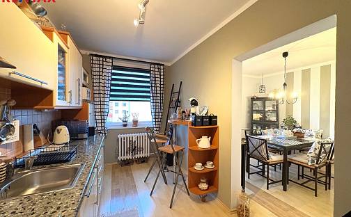 Prodej bytu 4+1 92 m², Olbrachtova, Teplice - Trnovany