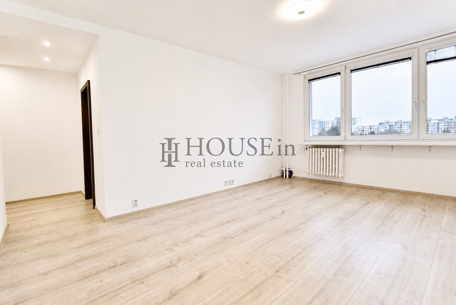 Pronájem bytu 3+1 64 m² – fotografie 2