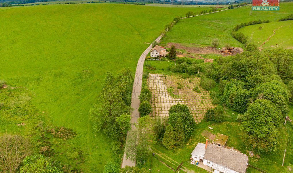 Prodej stavebního pozemku 800 m², Huzová – náhled fotky 4