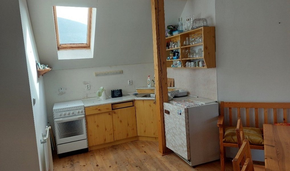 Prodej domu 670 m² s pozemkem 1 511 m², Královec – náhled fotky 11
