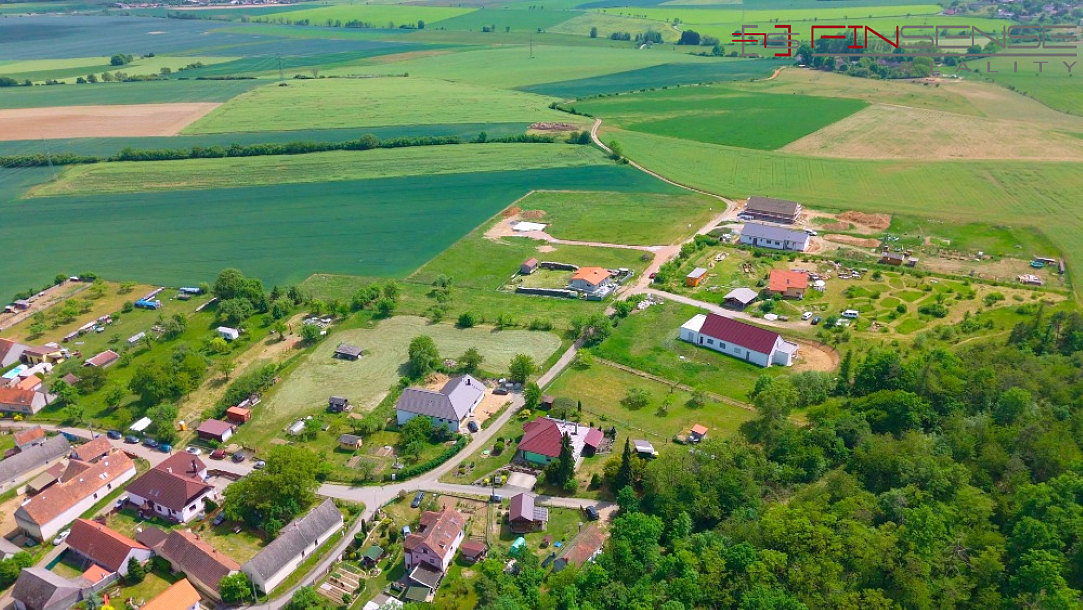 Prodej stavebního pozemku 1 959 m²