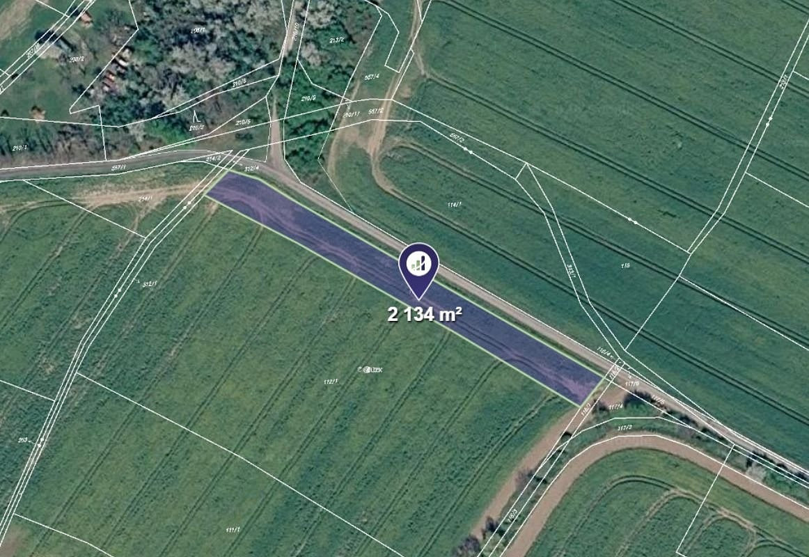 Prodej pole 2 134 m²