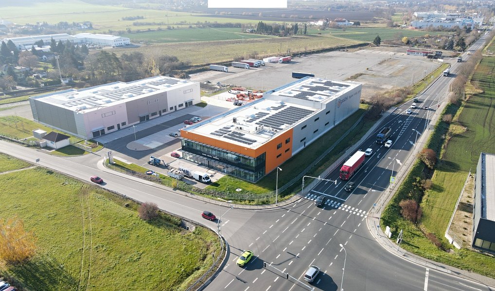 Pronájem skladovacích prostor 874 m², Řepov – náhled fotky 2