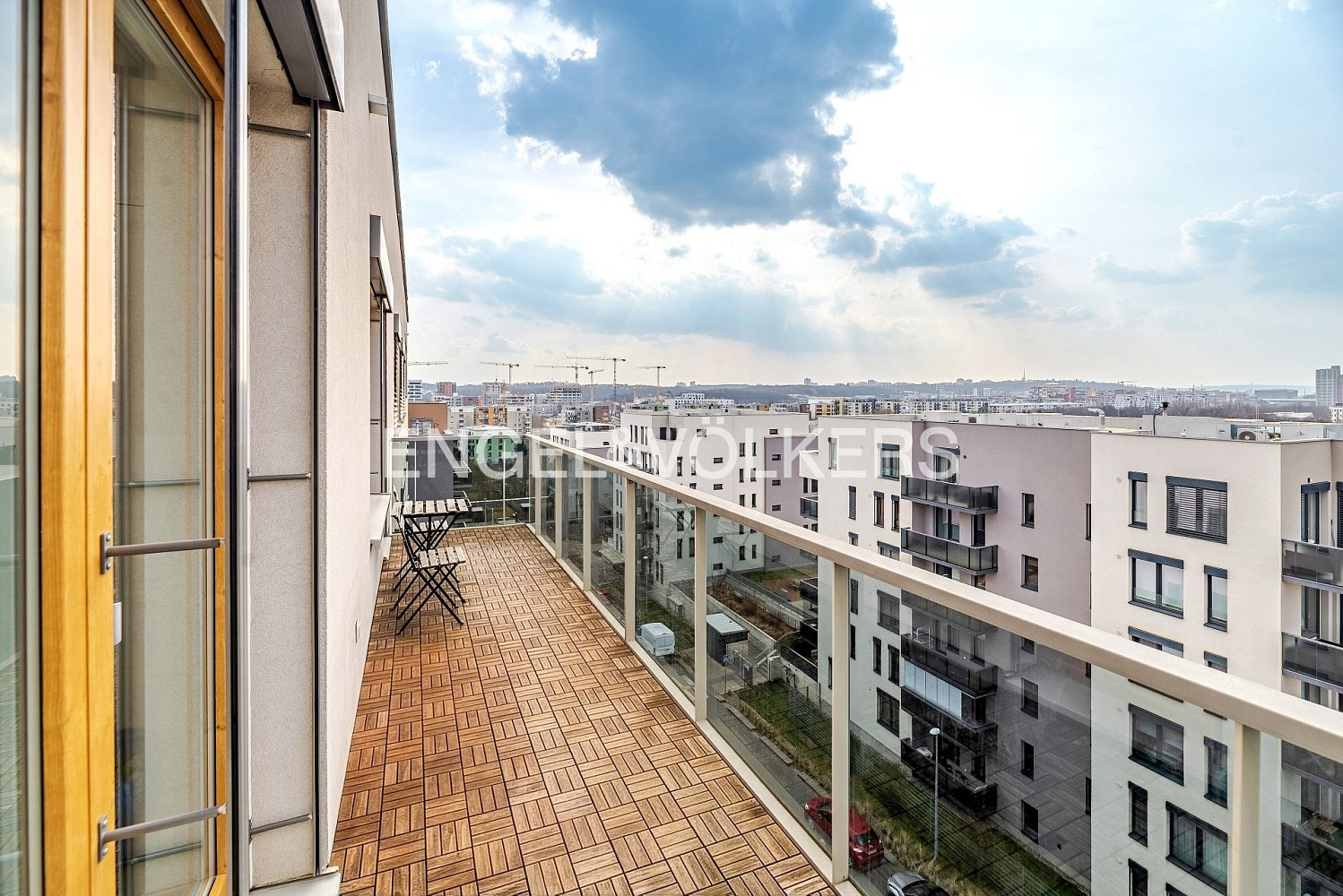 Prodej bytu 2+kk 54 m² — photo 2