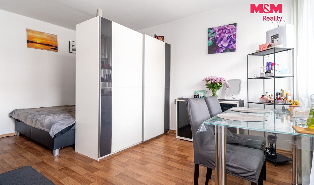 Prodej bytu 1+kk 31 m², Pardubice – náhled fotky 2