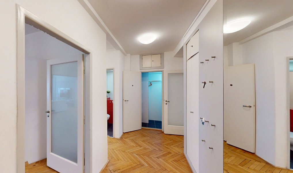 Pronájem bytu 4+kk 120 m², Praha – náhled fotky 24