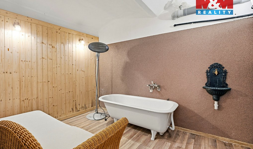 Prodej nájemního domu, činžáku 680 m², Bílina – náhled fotky 4