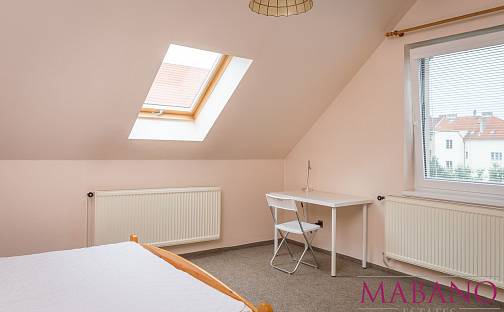 Pronájem pokoje 15 m², Vlnitá, Praha 4 - Braník