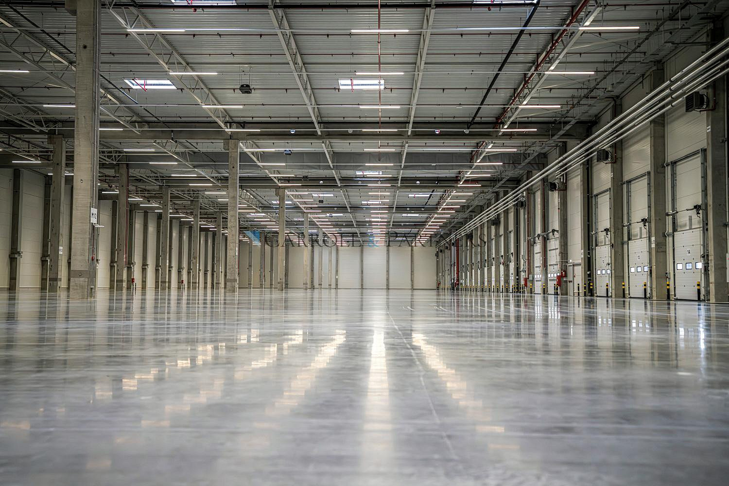 Pronájem skladovacích prostor 5 994 m² – fotografie 2