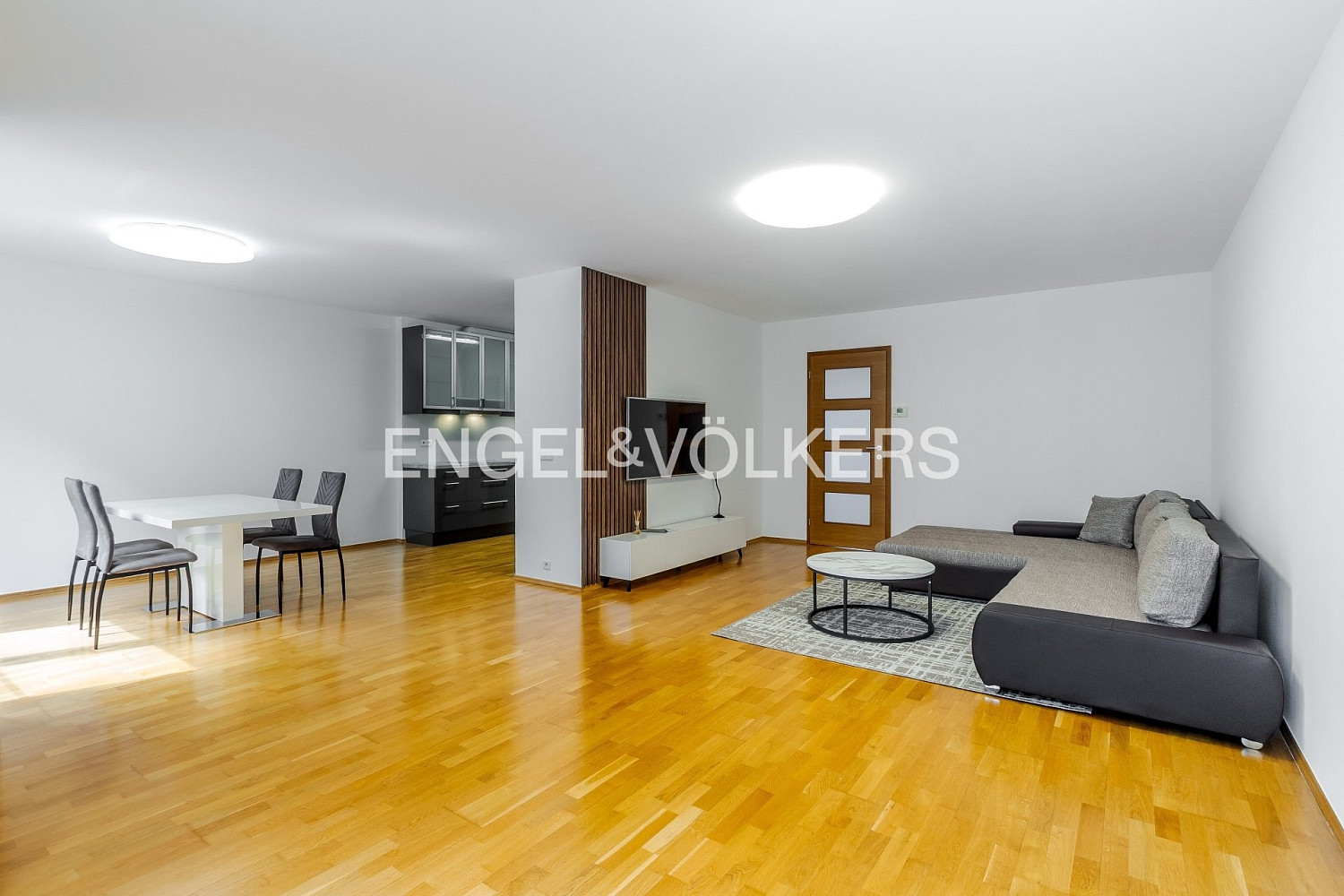 Pronájem bytu 3+kk 115 m² — photo 4