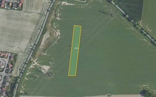 Prodej pole 5 817 m², Zvole, okres Praha-západ