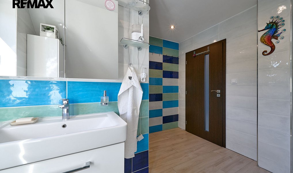 Prodej domu 114 m² s pozemkem 1 305 m², Chotěvice – náhled fotky 22