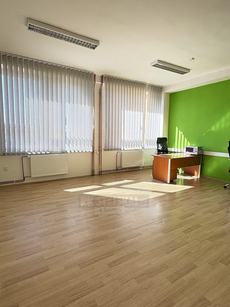 Pronájem kanceláře 55 m²