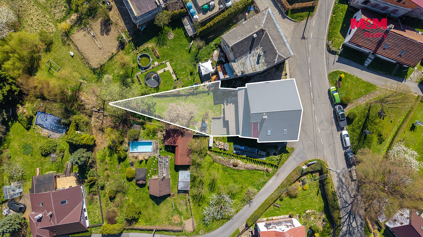 Prodej domu 313 m² s pozemkem 457 m²