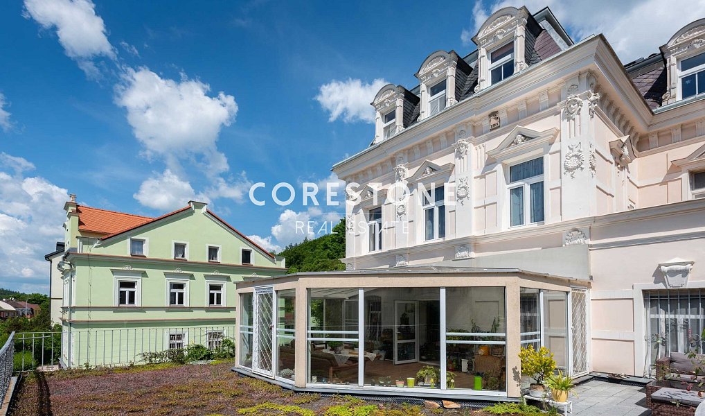Prodej ubytovacího objektu 701 m², Karlovy Vary – náhled fotky 13