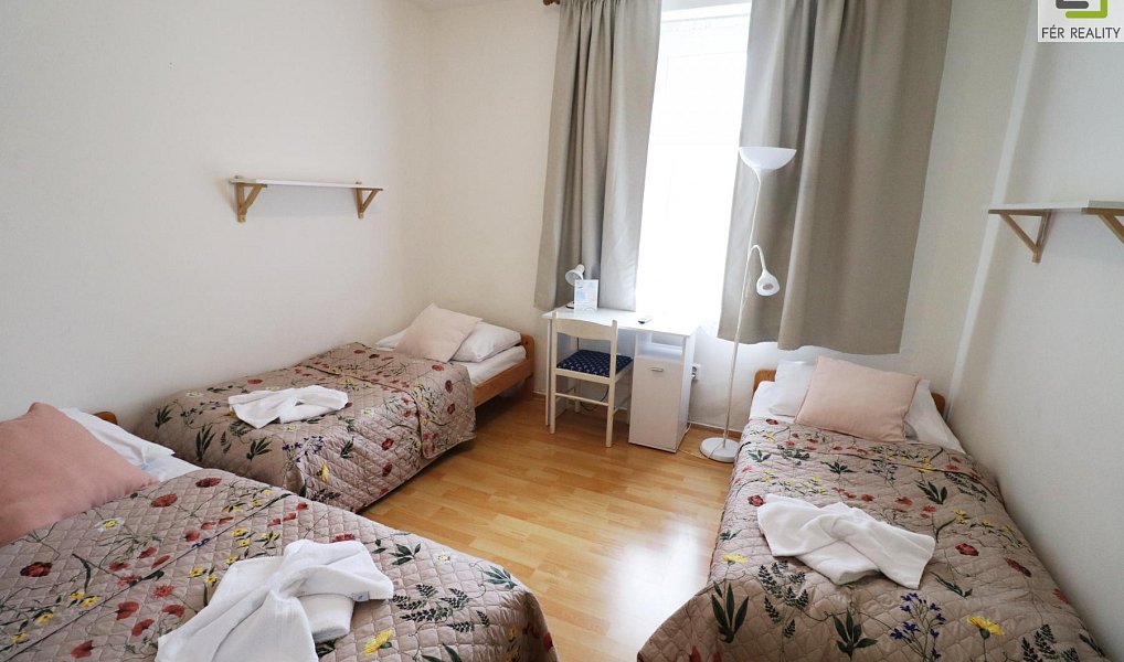 Prodej ubytovacího objektu 607 m², Vědomice – náhled fotky 40