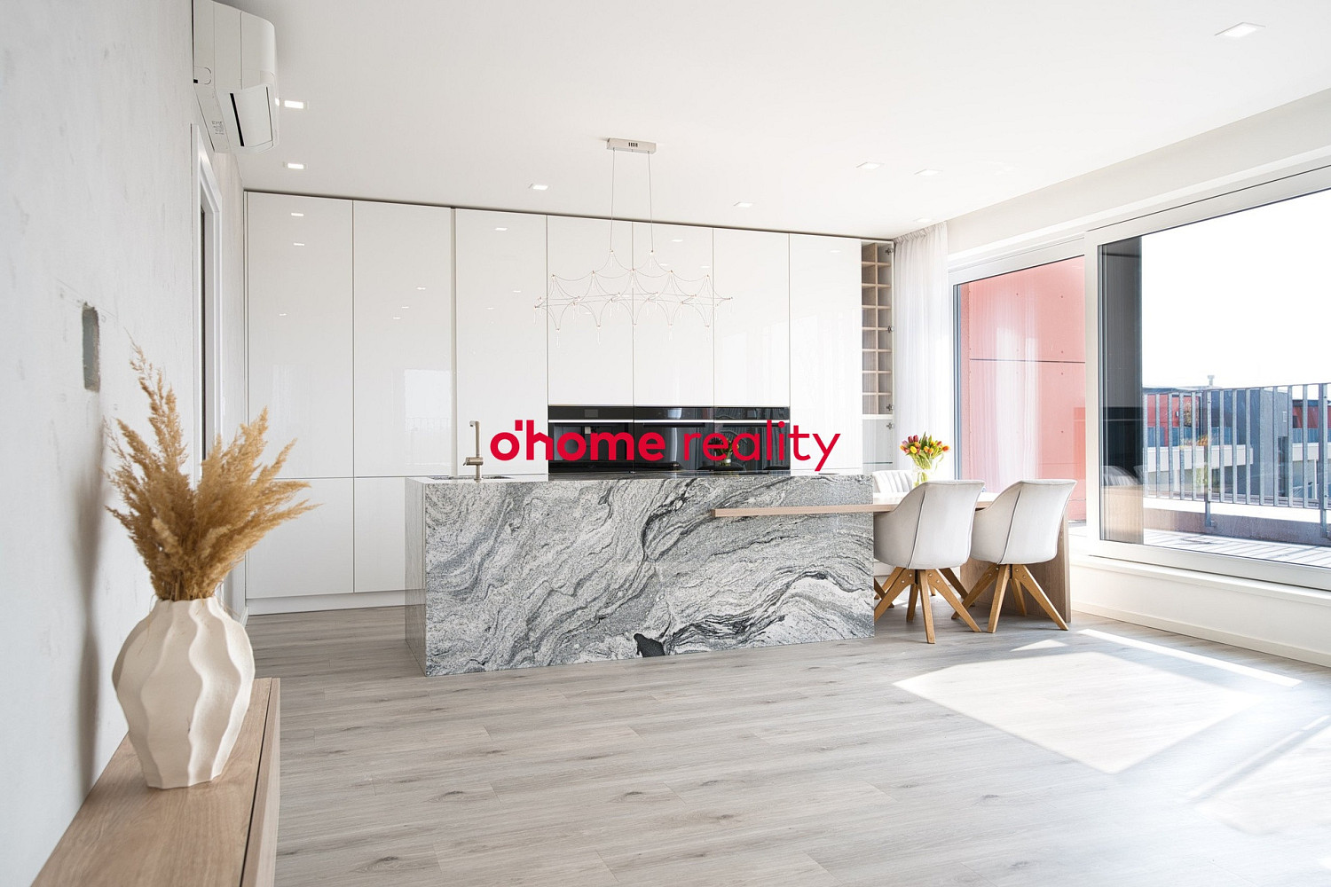 Prodej bytu 3+kk 80 m² – fotografie 3