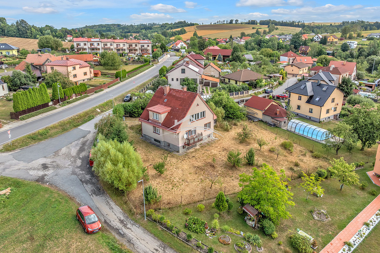 Prodej domu 120 m² s pozemkem 1 340 m²