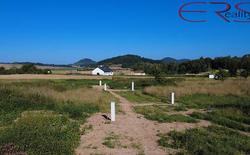 Prodej stavebního pozemku 1 211 m², Tachov, okres Česká Lípa