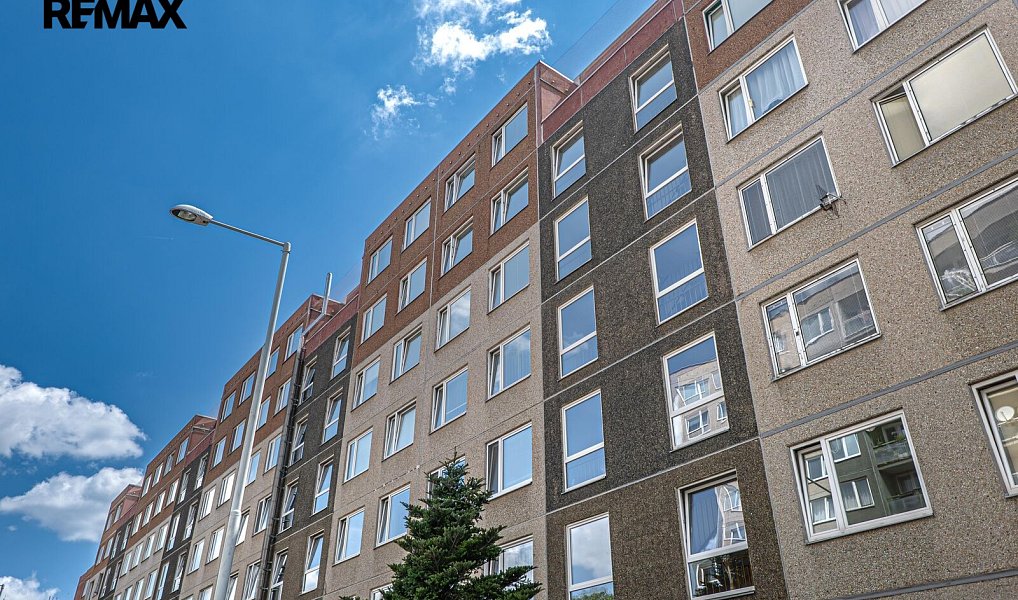 Prodej bytu 2+kk 44 m², Praha – náhled fotky 2