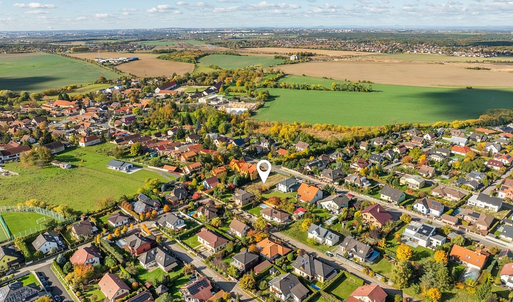 Prodej stavebního pozemku 1 014 m², Květnice – náhled fotky 10