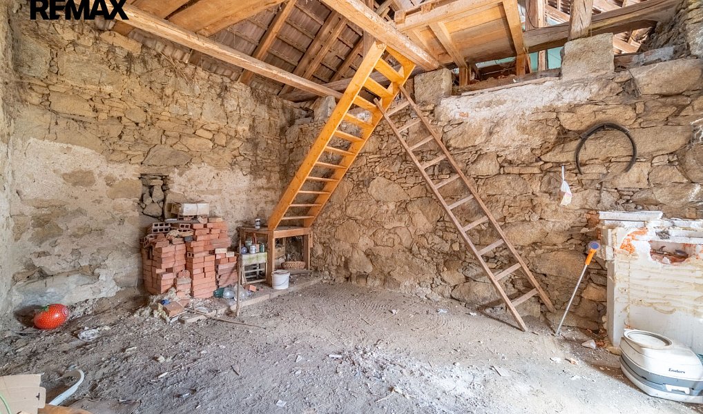 Prodej chaty/chalupy 80 m² s pozemkem 3 759 m², Nalžovské Hory – náhled fotky 17