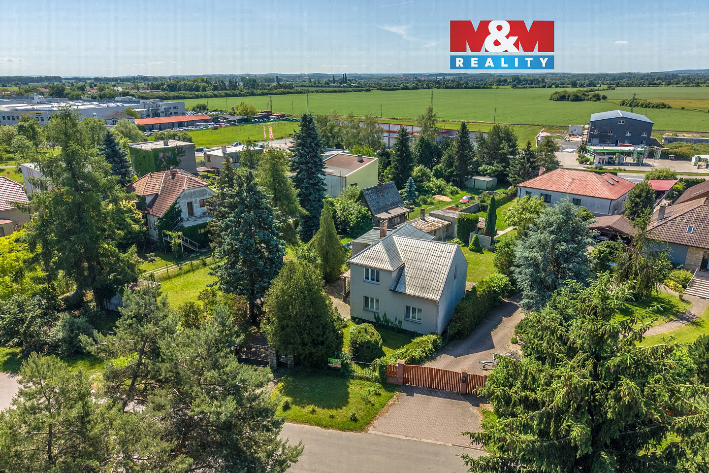 Prodej domu 210 m² s pozemkem 725 m²