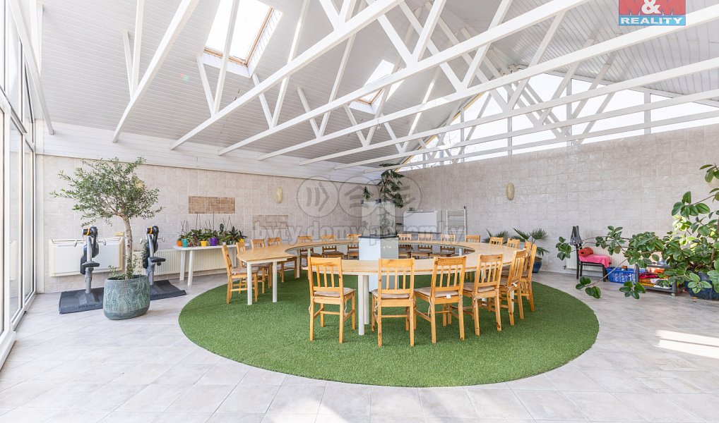 Prodej domu 300 m² s pozemkem 1 821 m², Město Albrechtice – náhled fotky 16