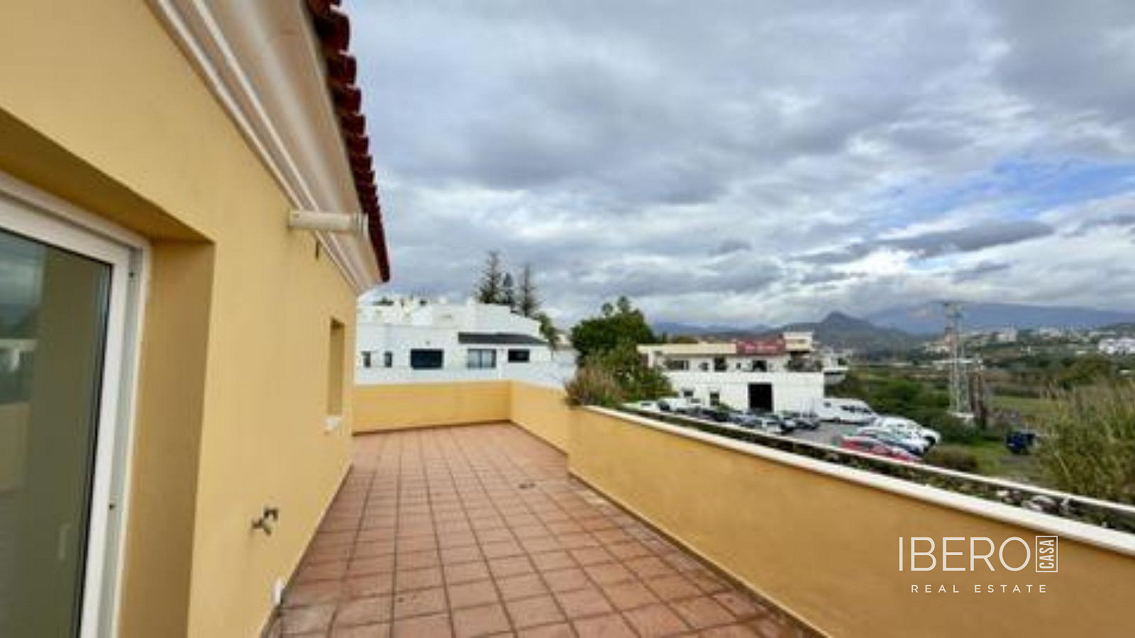 Piso 3+kk – Estepona, Main Entrance Park Beach Estepona, Cancelada - Vista 2