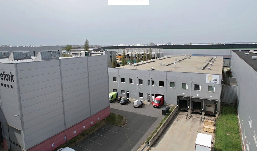 Pronájem skladovacích prostor 2 695 m², Praha – náhled fotky 2
