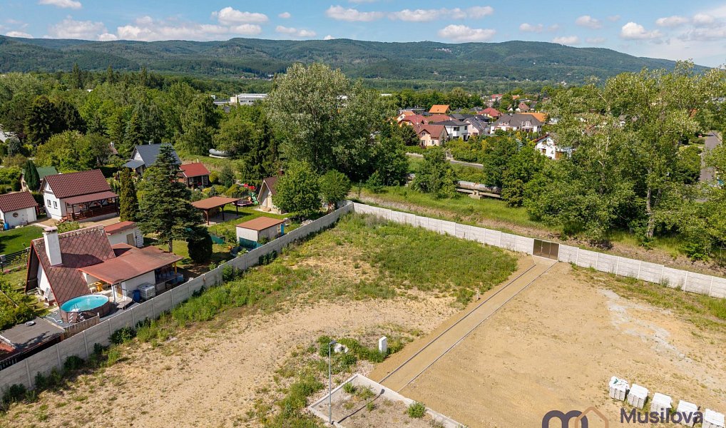 Prodej stavebního pozemku 822 m², Novosedlice – náhled fotky 42