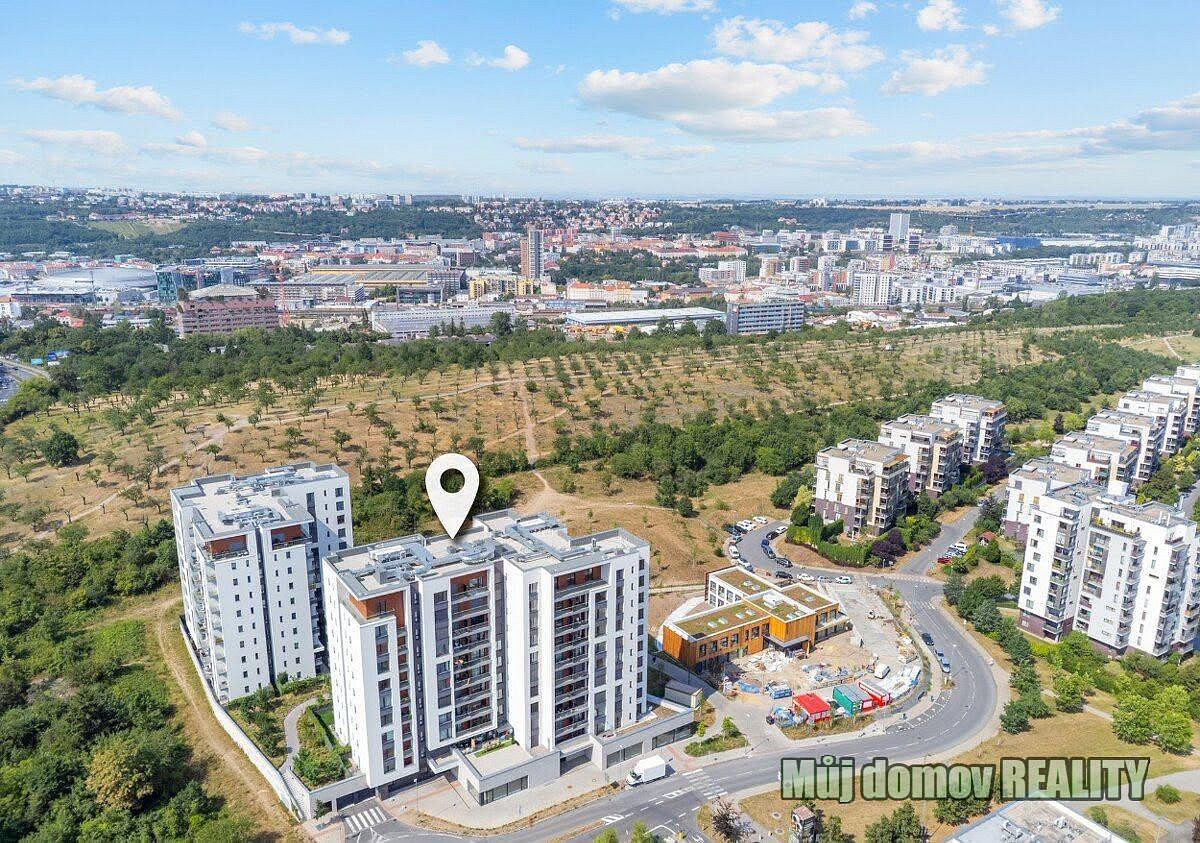 Pronájem bytu 1+kk 40 m²