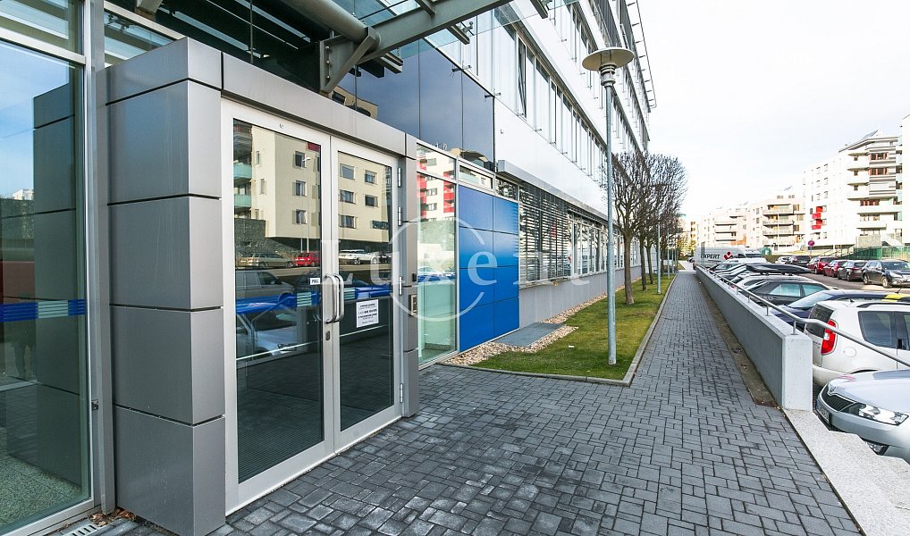 Pronájem kanceláře 393 m², Praha – náhled fotky 17