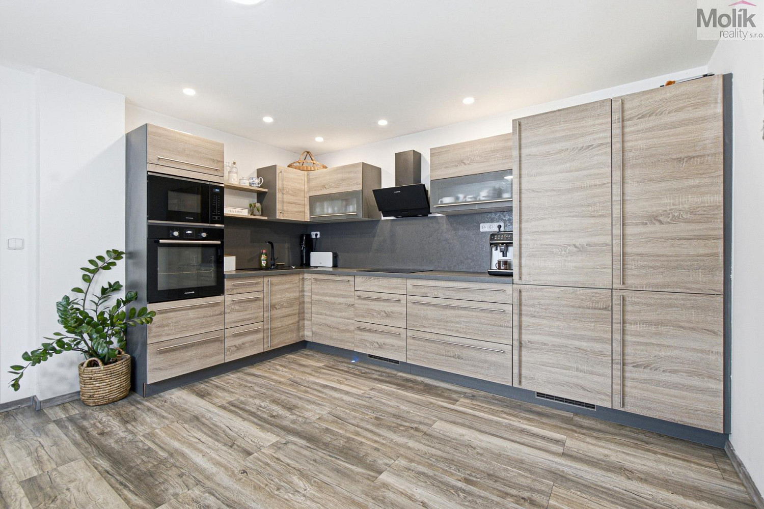 Prodej domu 105 m² s pozemkem 253 m² – fotografie 2