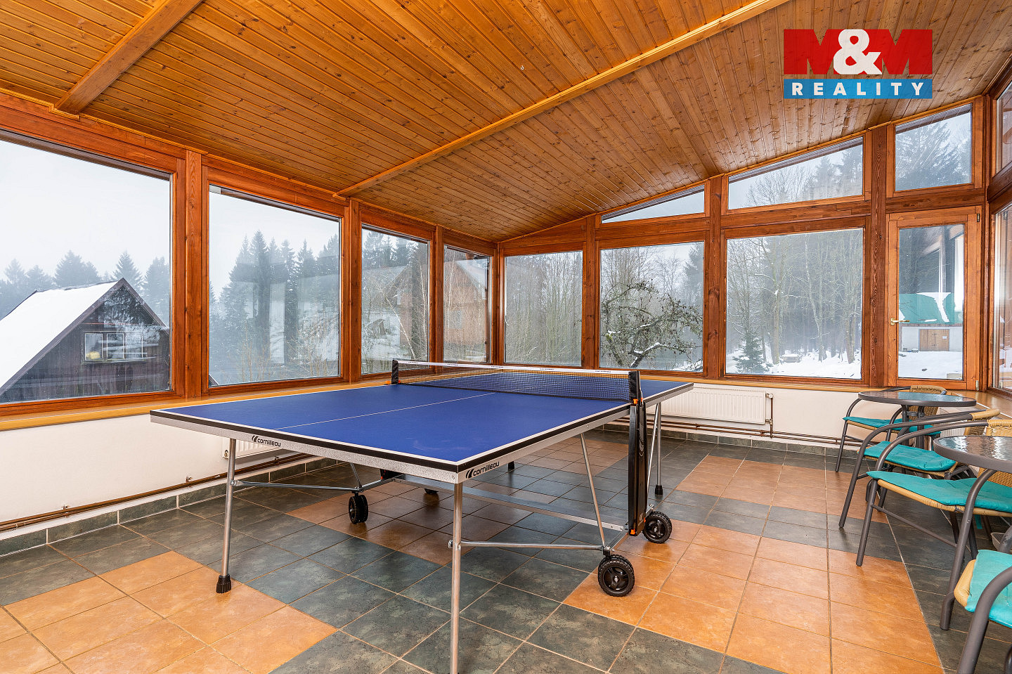 Prodej domu 368 m² s pozemkem 1 900 m² – pohled 2