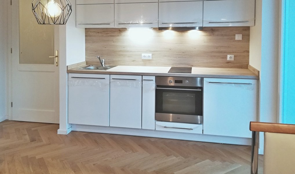 Pronájem bytu 1+kk 42 m², Praha – náhled fotky 3