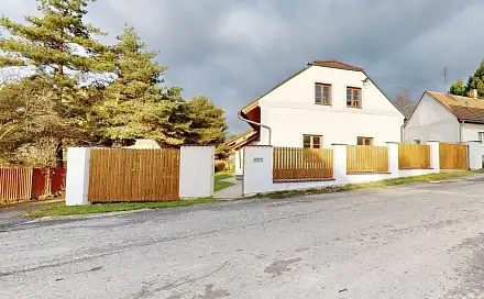 Prodej domu 317 m² s pozemkem 1 233 m², Nazaret, Čáslav - Čáslav-Nové Město, okres Kutná Hora