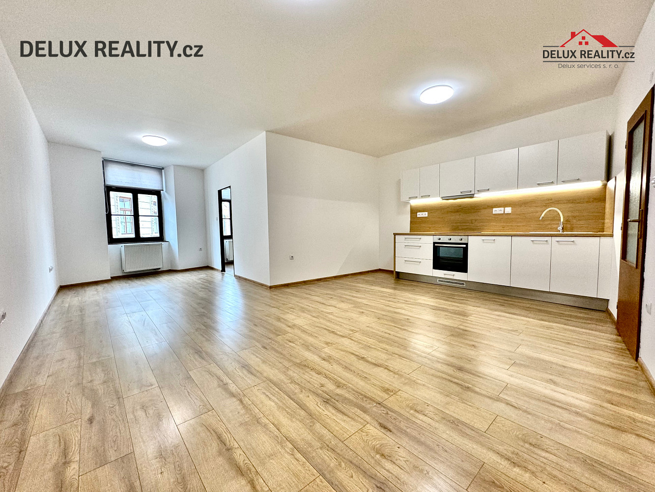 Pronájem bytu 2+kk 57 m² – pohled 3