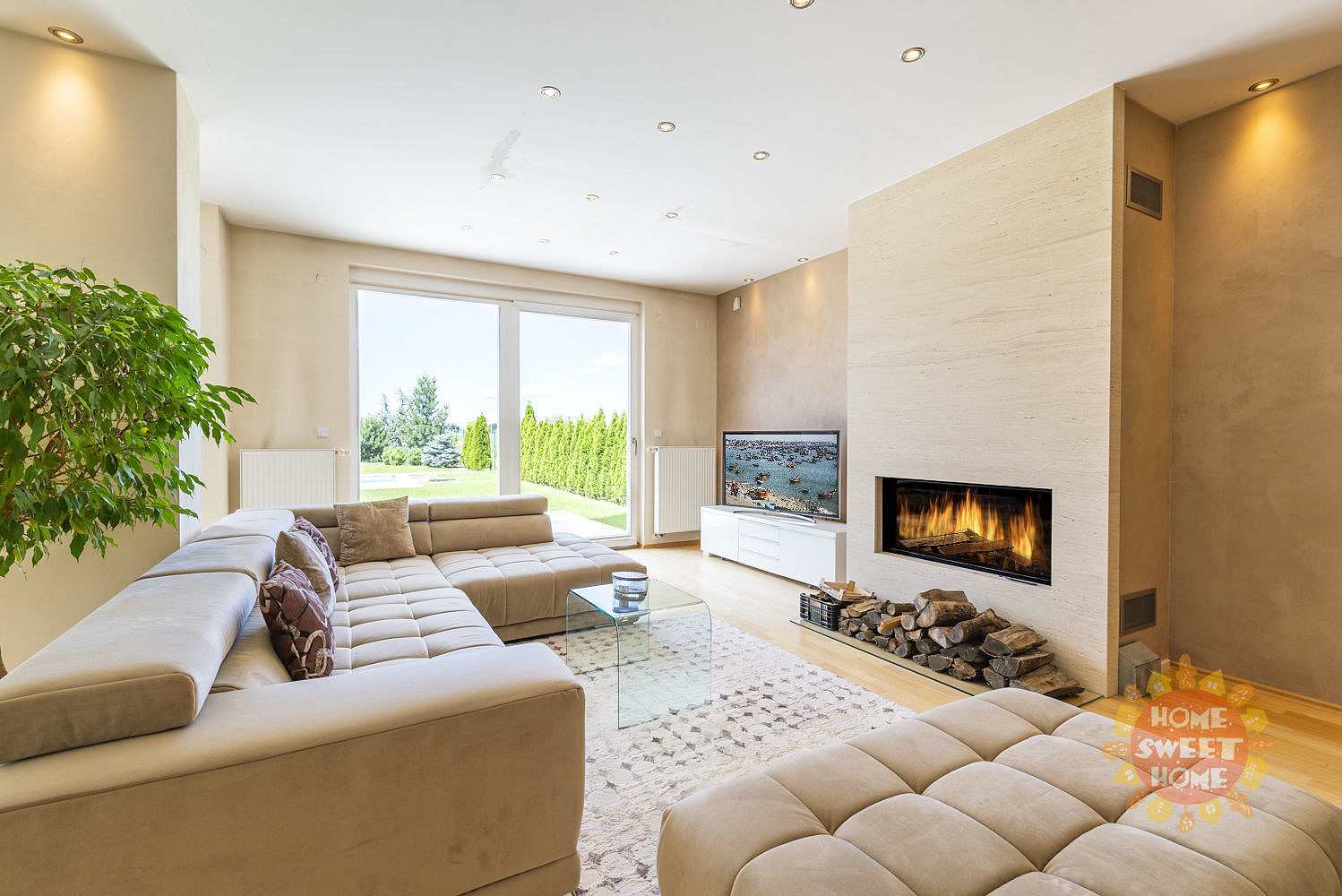 Pronájem domu 550 m² s pozemkem 1 000 m²