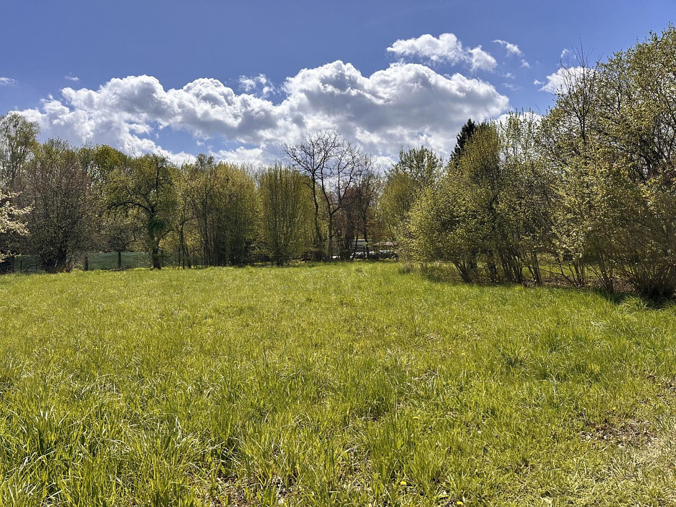 Prodej stavebního pozemku 866 m² – pohled 5