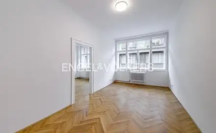 Pronájem bytu 3+1 105 m², V jámě, Praha 1 - Nové Město
