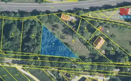 Prodej stavebního pozemku 1 403 m², Nádražní, Nové Strašecí, okres Rakovník