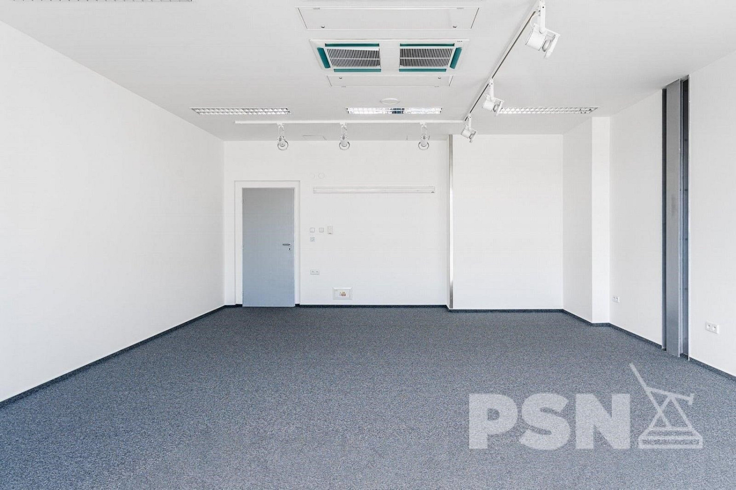 Pronájem kanceláře 50 m² — photo 3